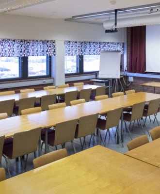 Kulttuurikeskus - Luokkatilat 046 330x400 - Kulttuurikeskus - Luokkatilat