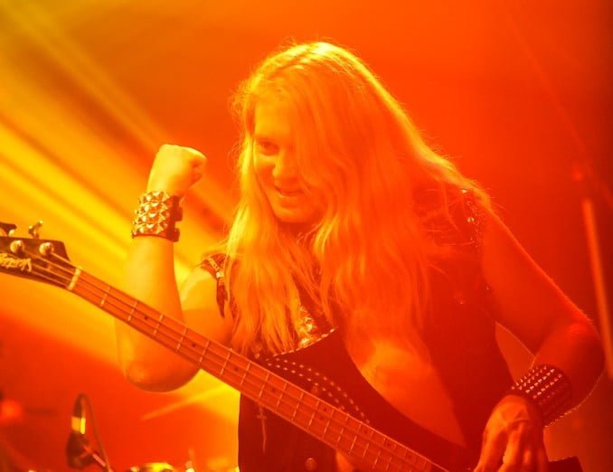 RockBar & Grill 82: Strider / Boreal Grin strider aspect ratio 13x10 - RockBar & Grill 82: Strider / Boreal Grin